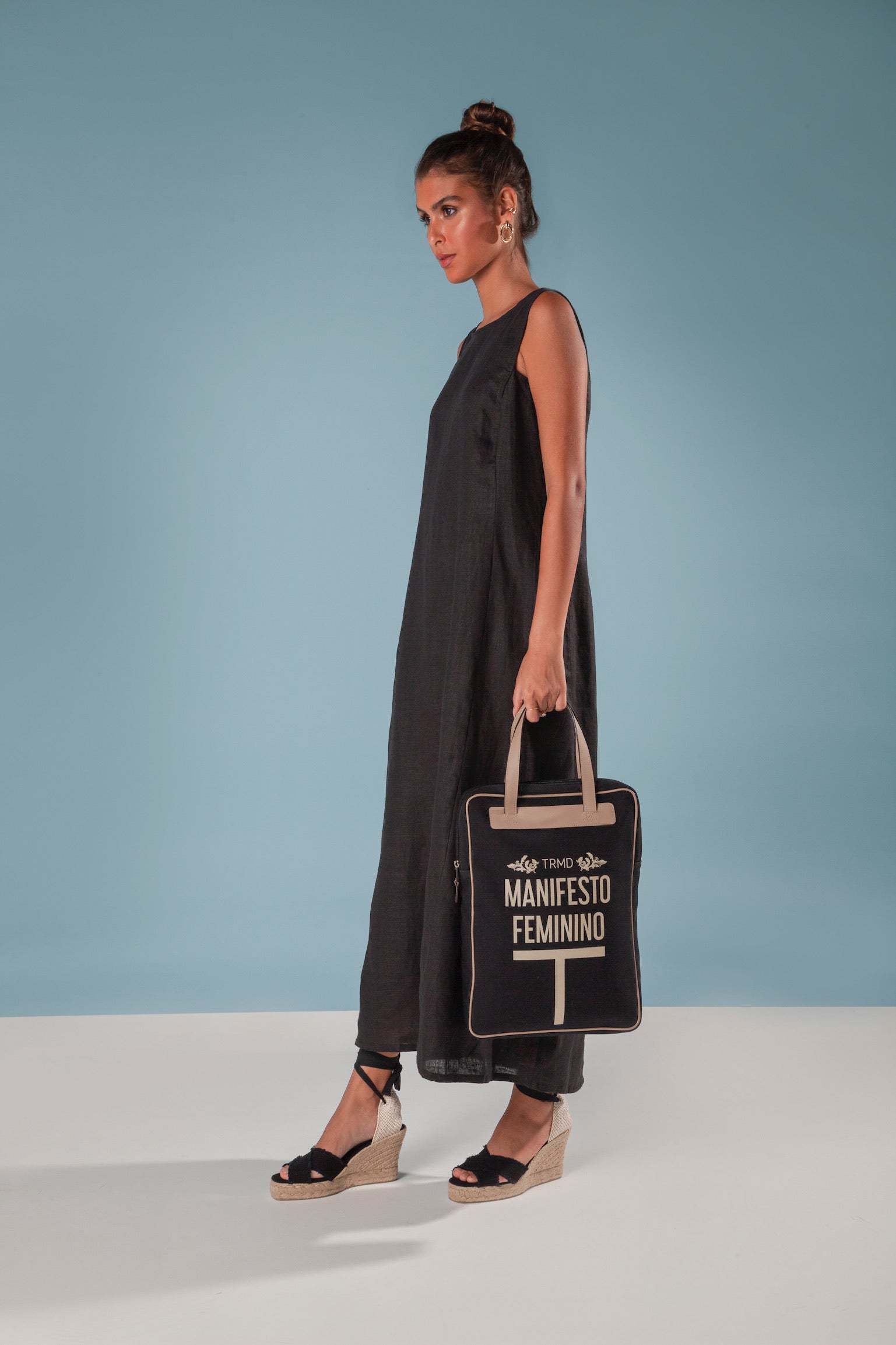 PLAIN DELHI DRESS