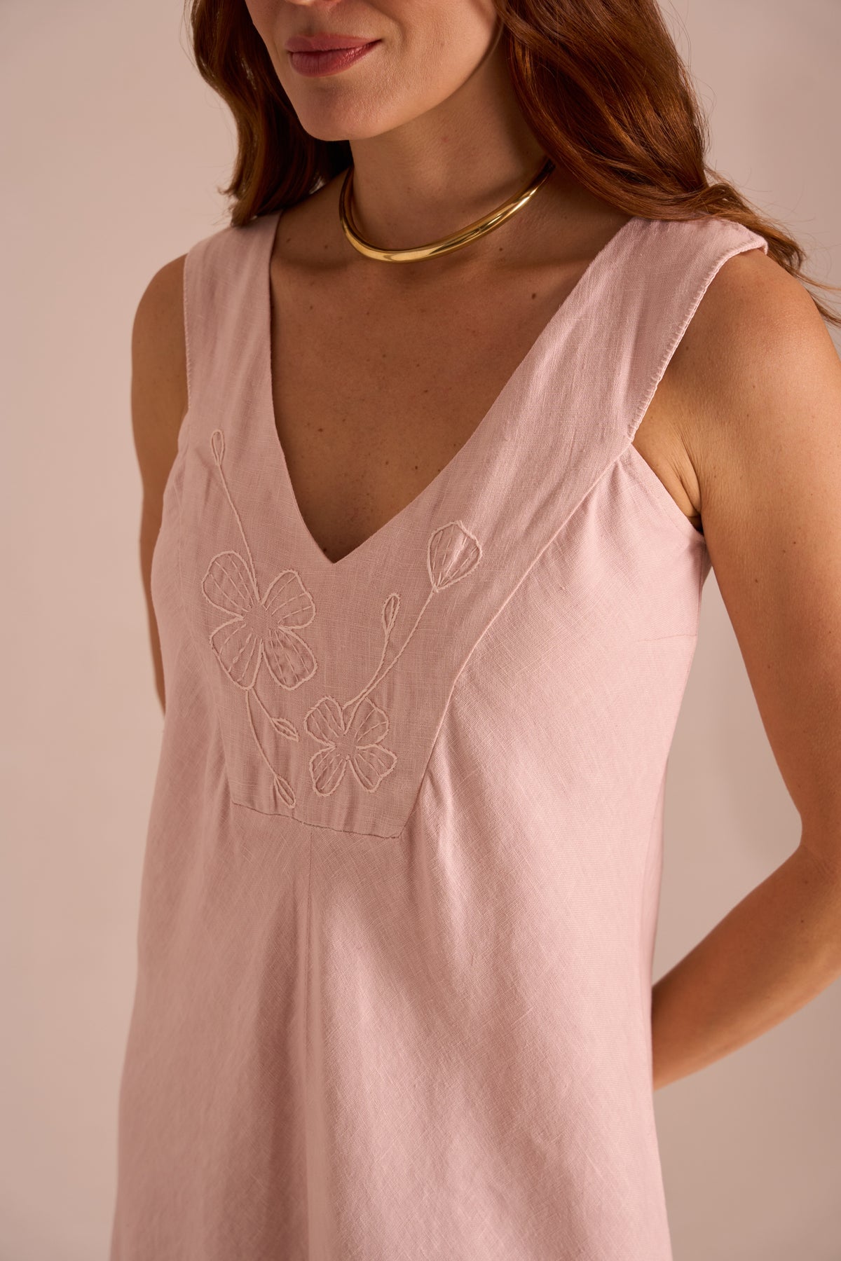 VESTIDO MARAÚ LINHO BORDADO