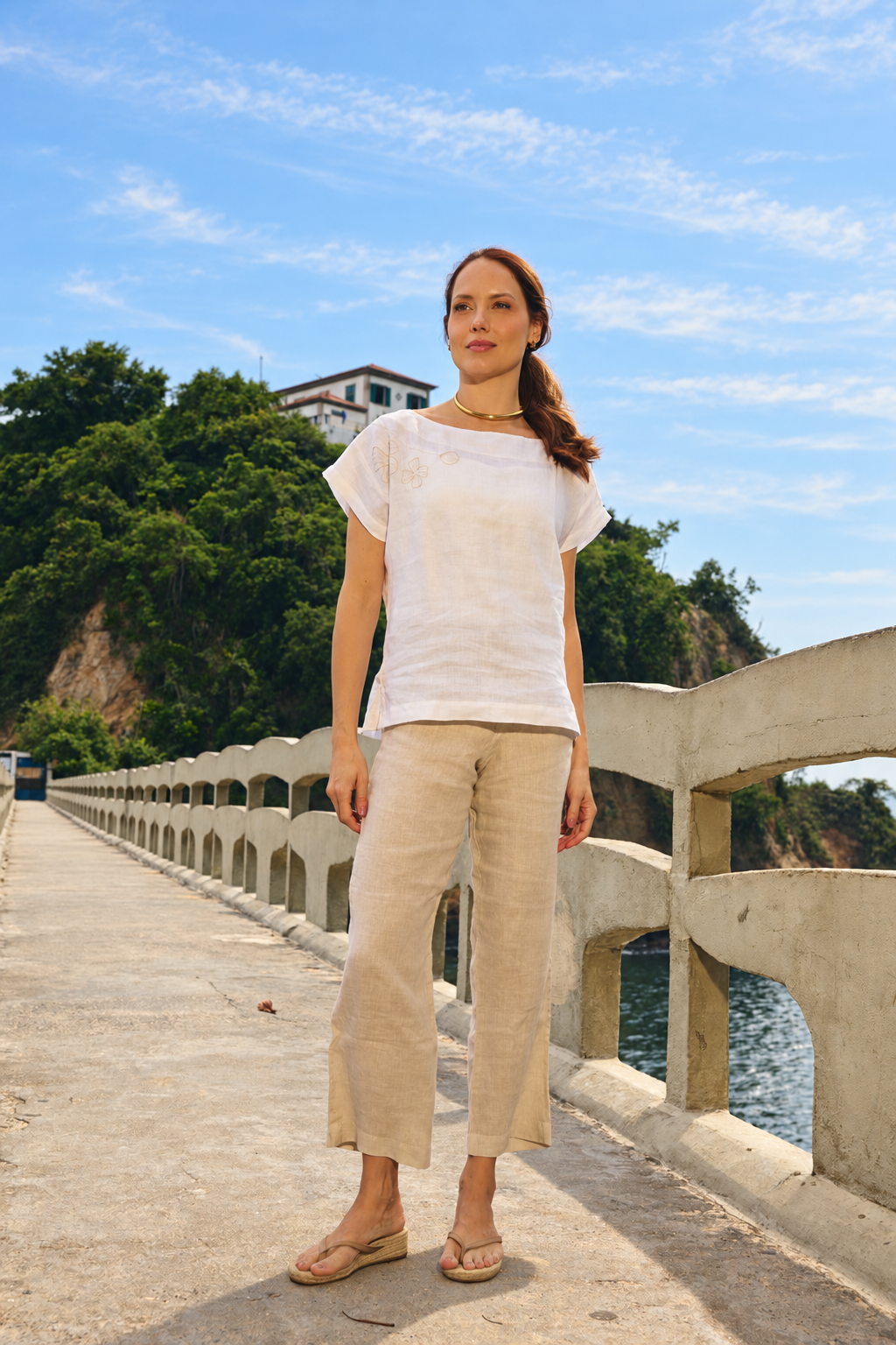 BLUSA CARTAGENA LINHO BORDADA