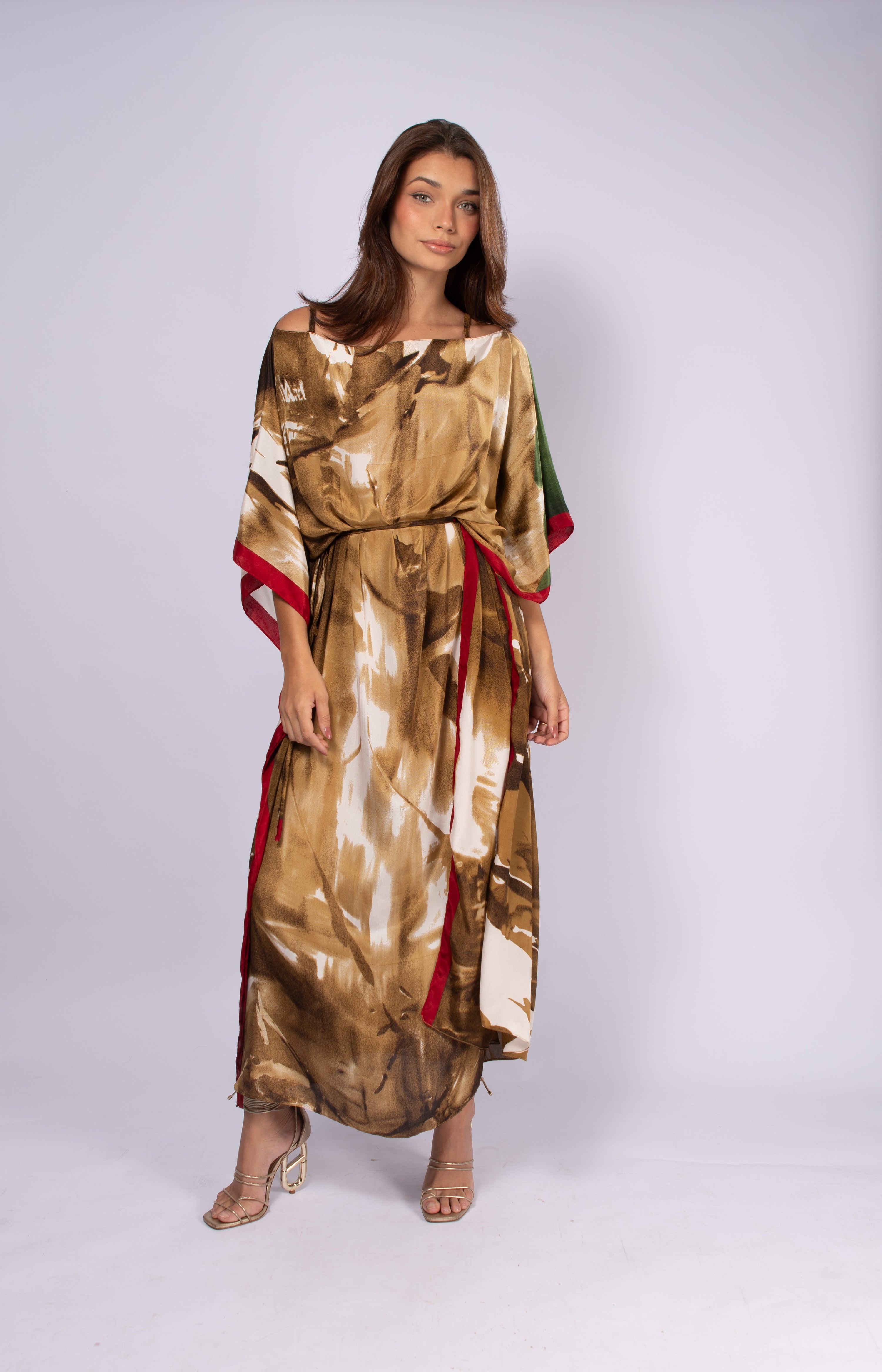 CAFTÁN DE JAVA DORADO Y ROJO