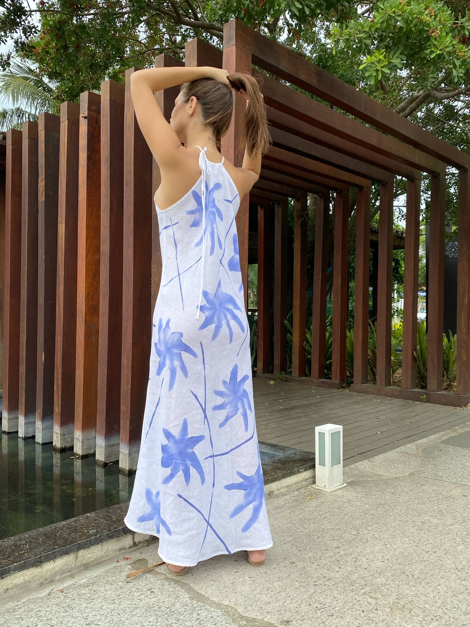 VESTIDO HERA LINHO LONGO PINTADO FLORES