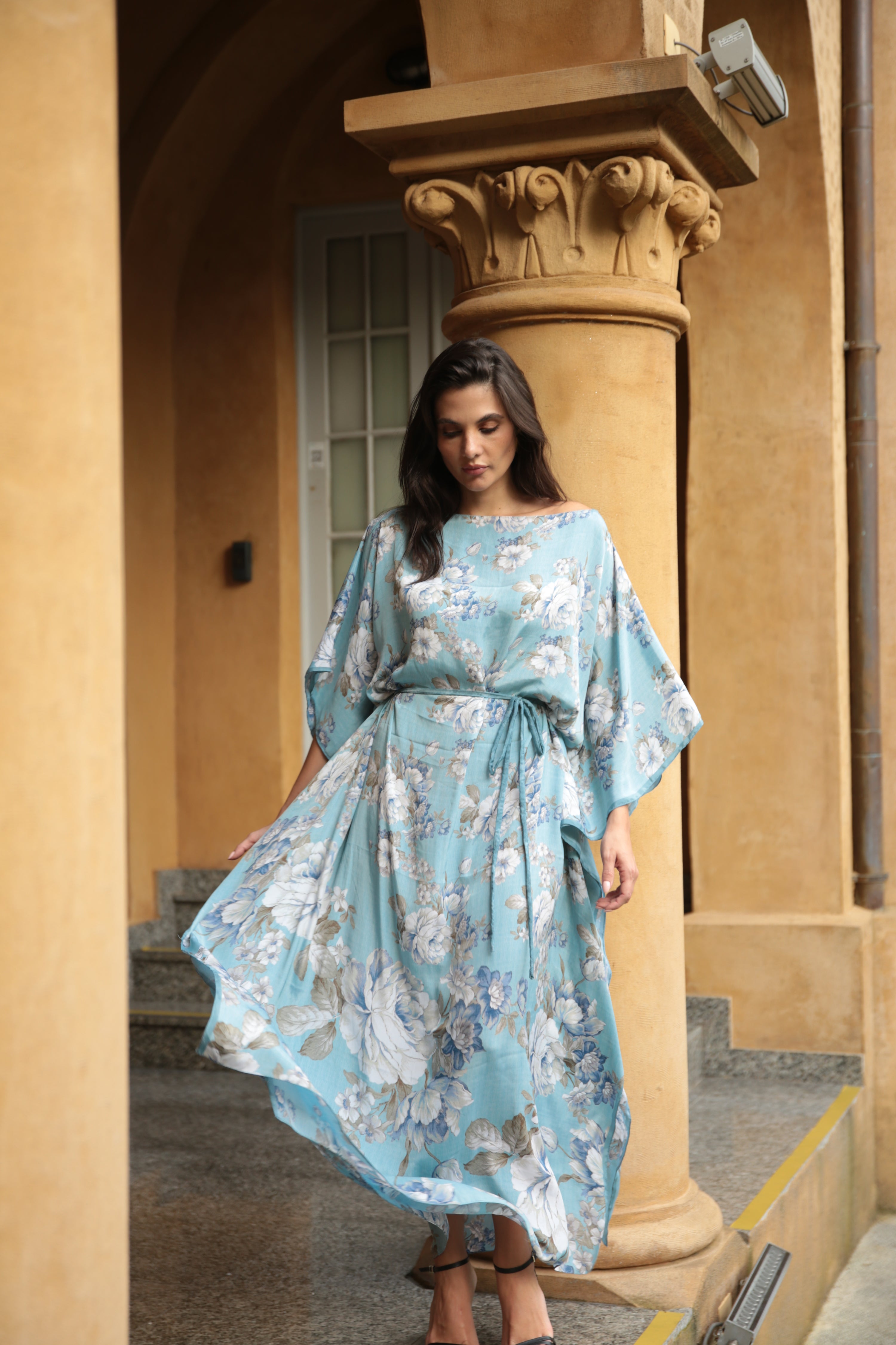 KAFTAN JAVA AZUL CÉU E FLORES