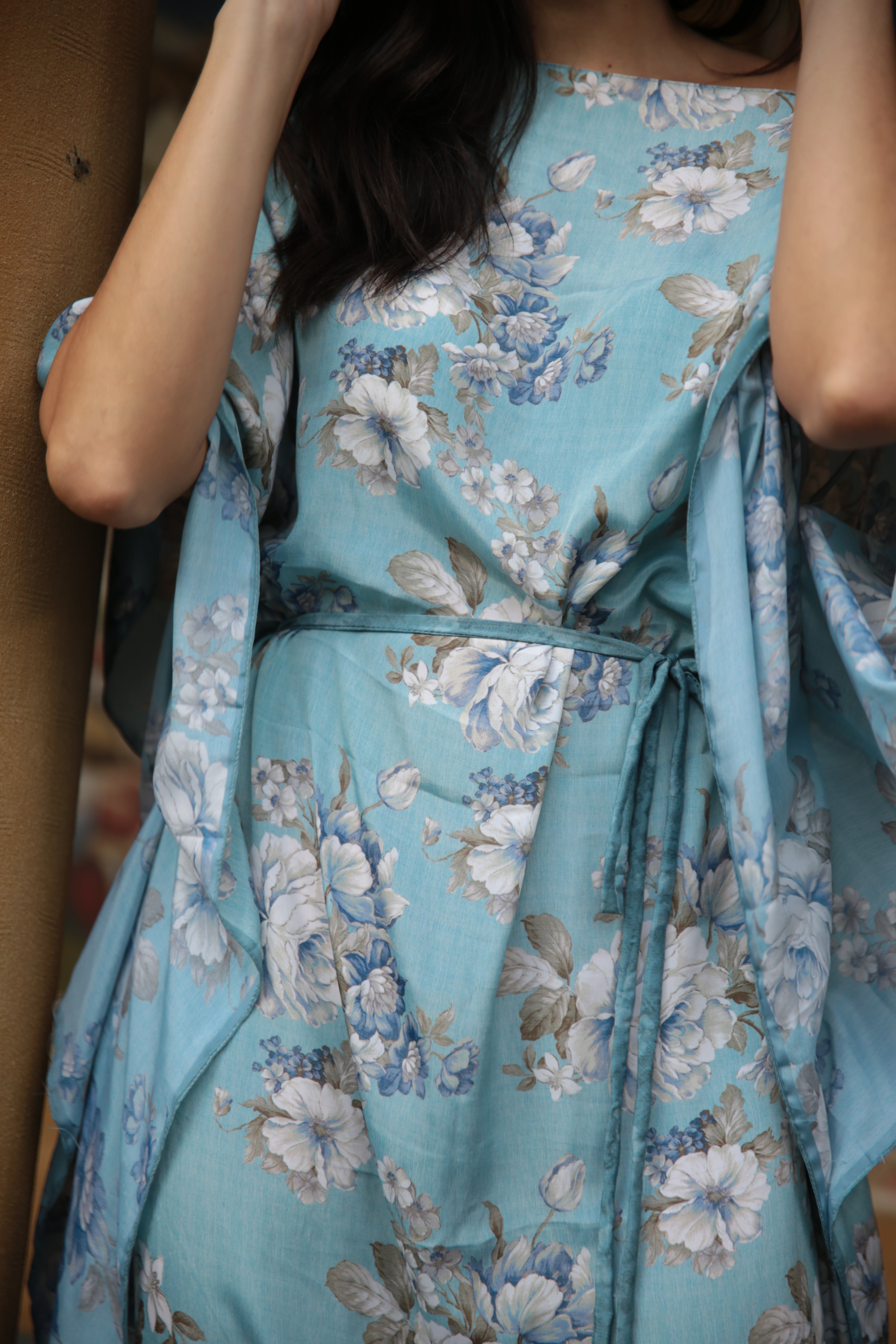 KAFTAN JAVA AZUL CÉU E FLORES