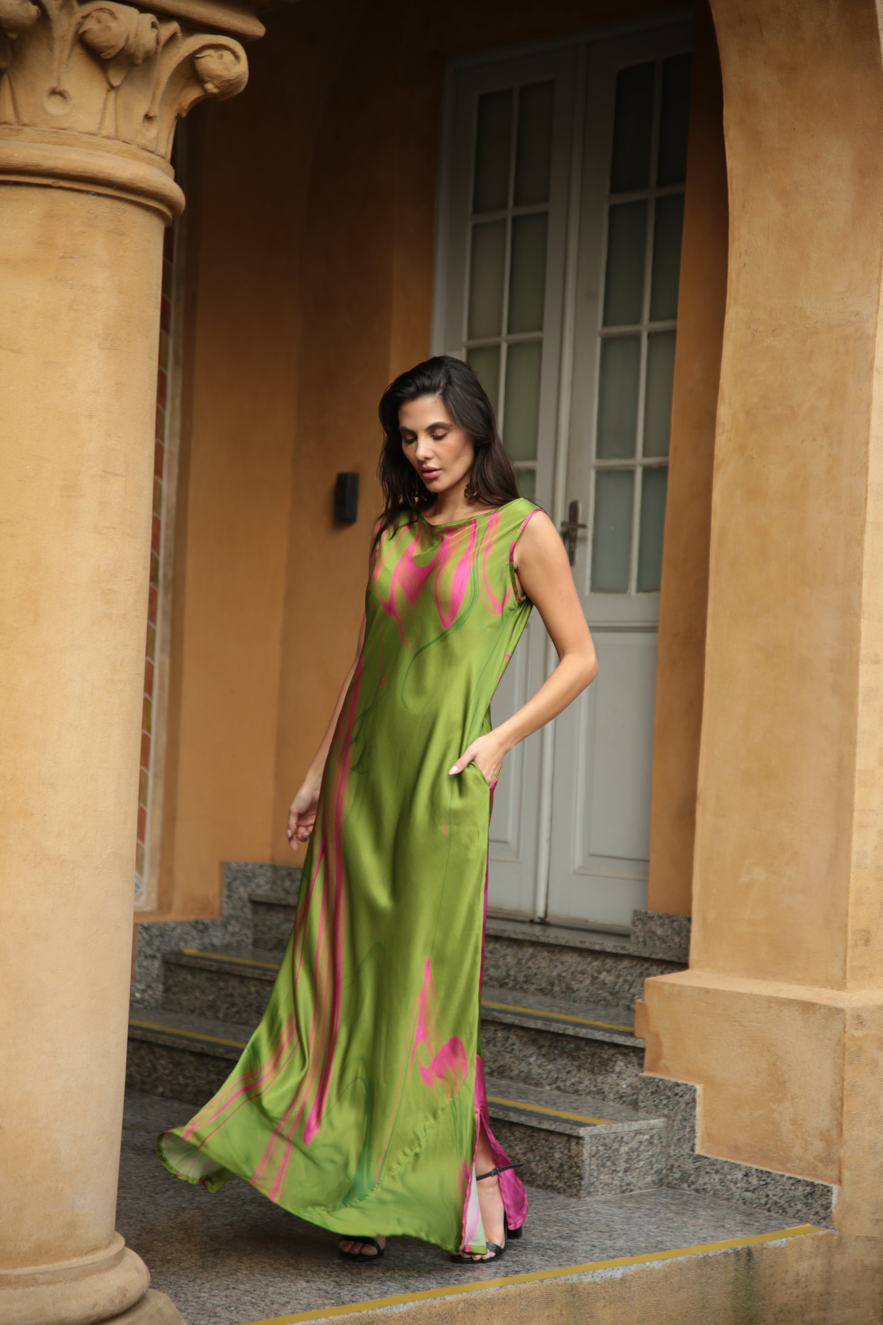 VESTIDO BARDOT SEDA VERDE E ROSA