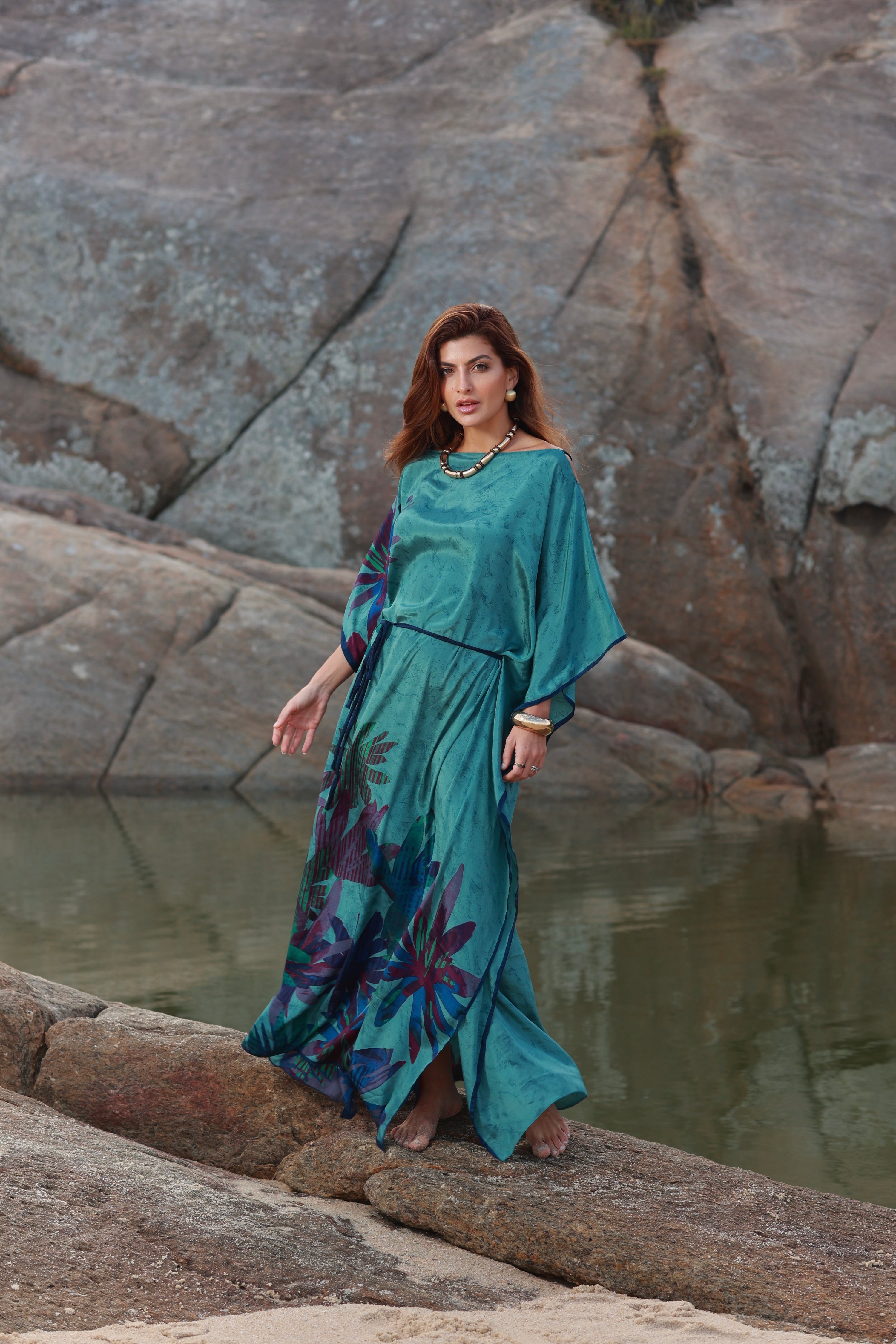KAFTAN JAVA VERDE ÁGUA E FOLHAS