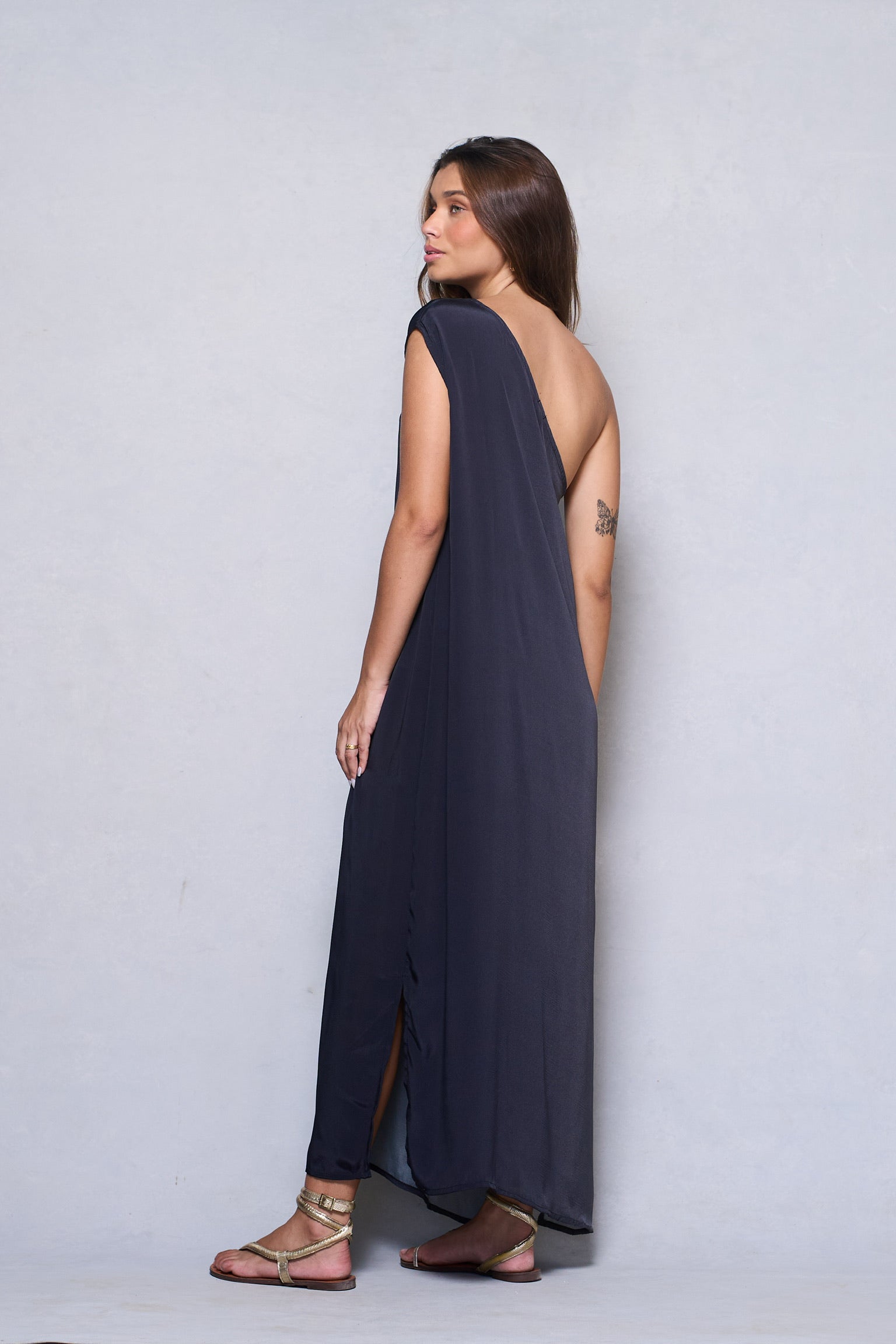 VESTIDO DE SEDA NEGRO ATHENA