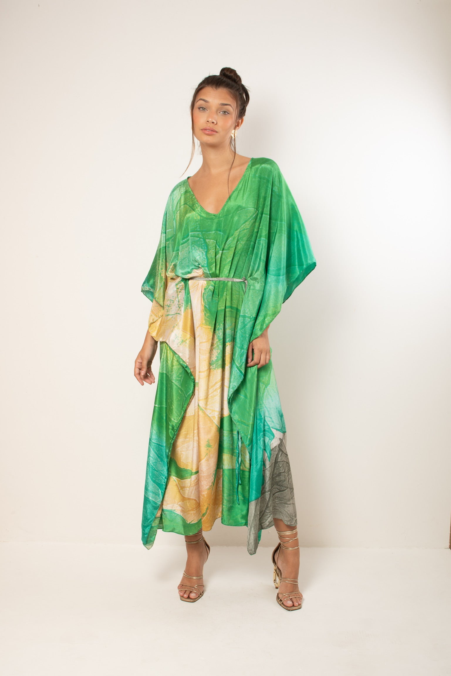 KAFTAN ÁGIOS VERDE E NUDE