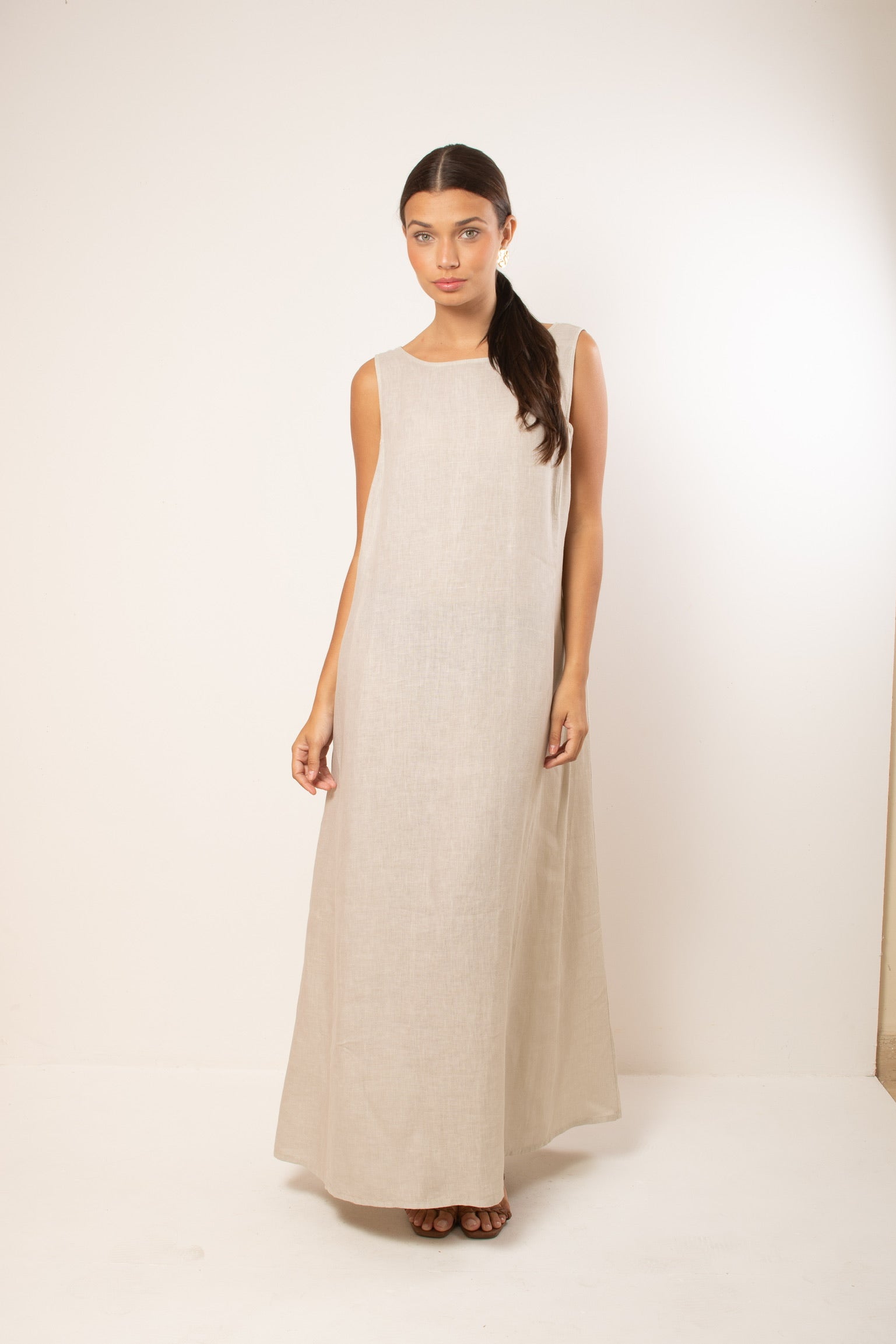 PLAIN DELHI DRESS