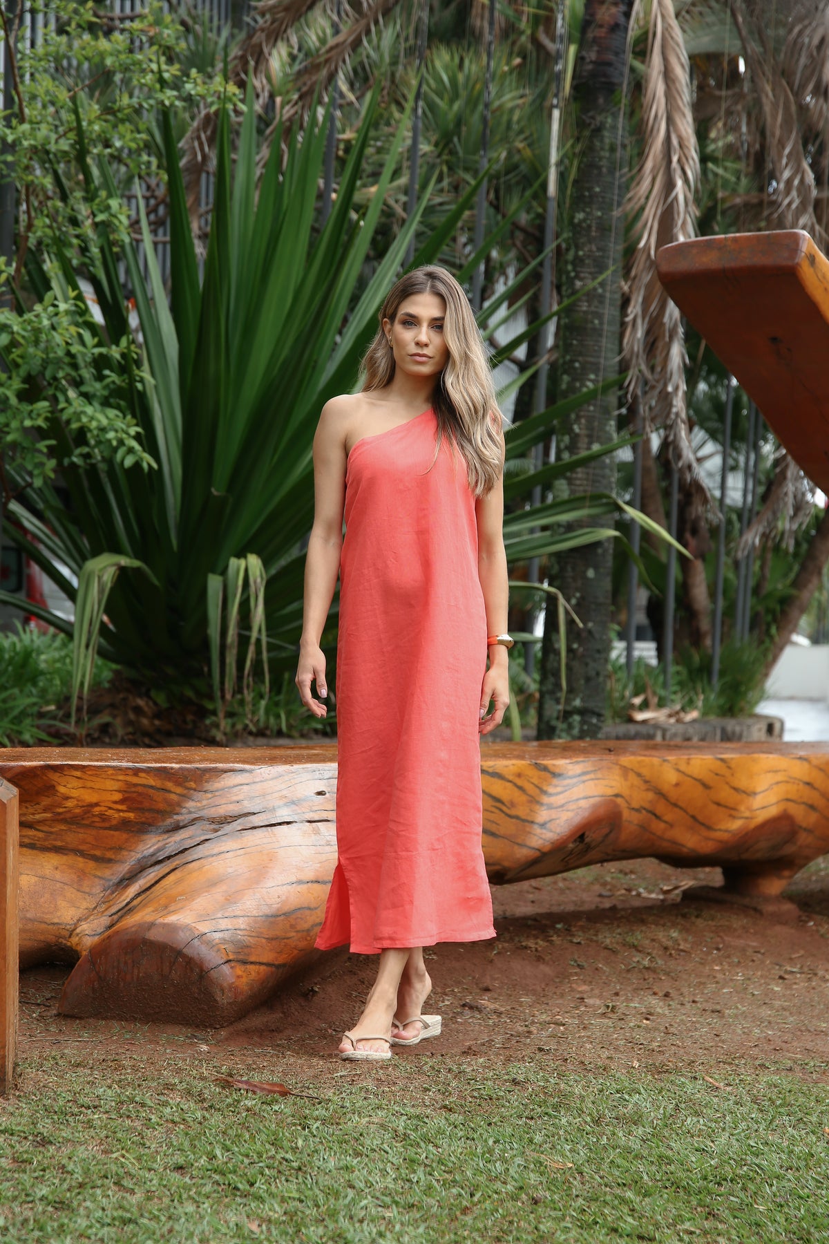 ATHENAS LINEN DRESS