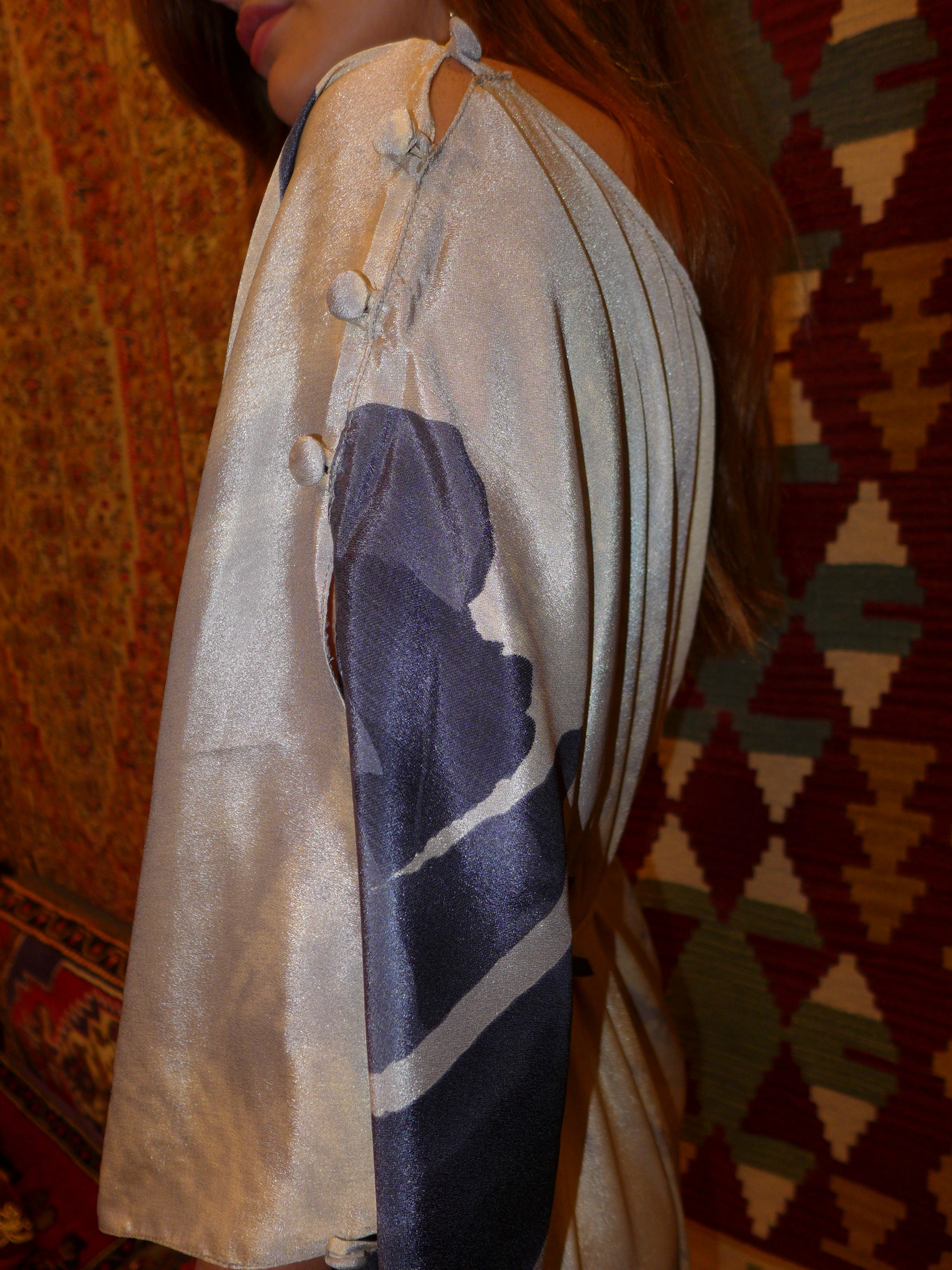 KAFTAN RHODES LONGO CREME E AZUL