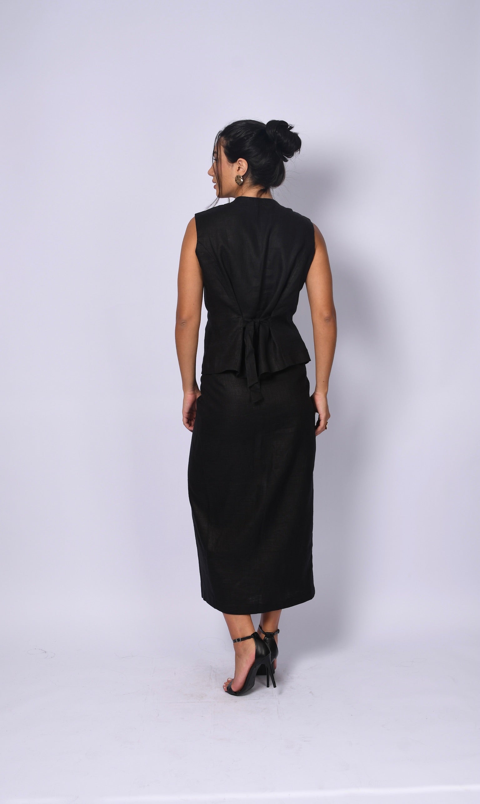 Saia_Amalfi_e_colete_Oxford_preto._123JPG.jpg