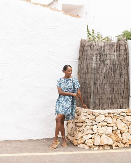 VESTIDO ILHÉUS BRANCO E AZUL