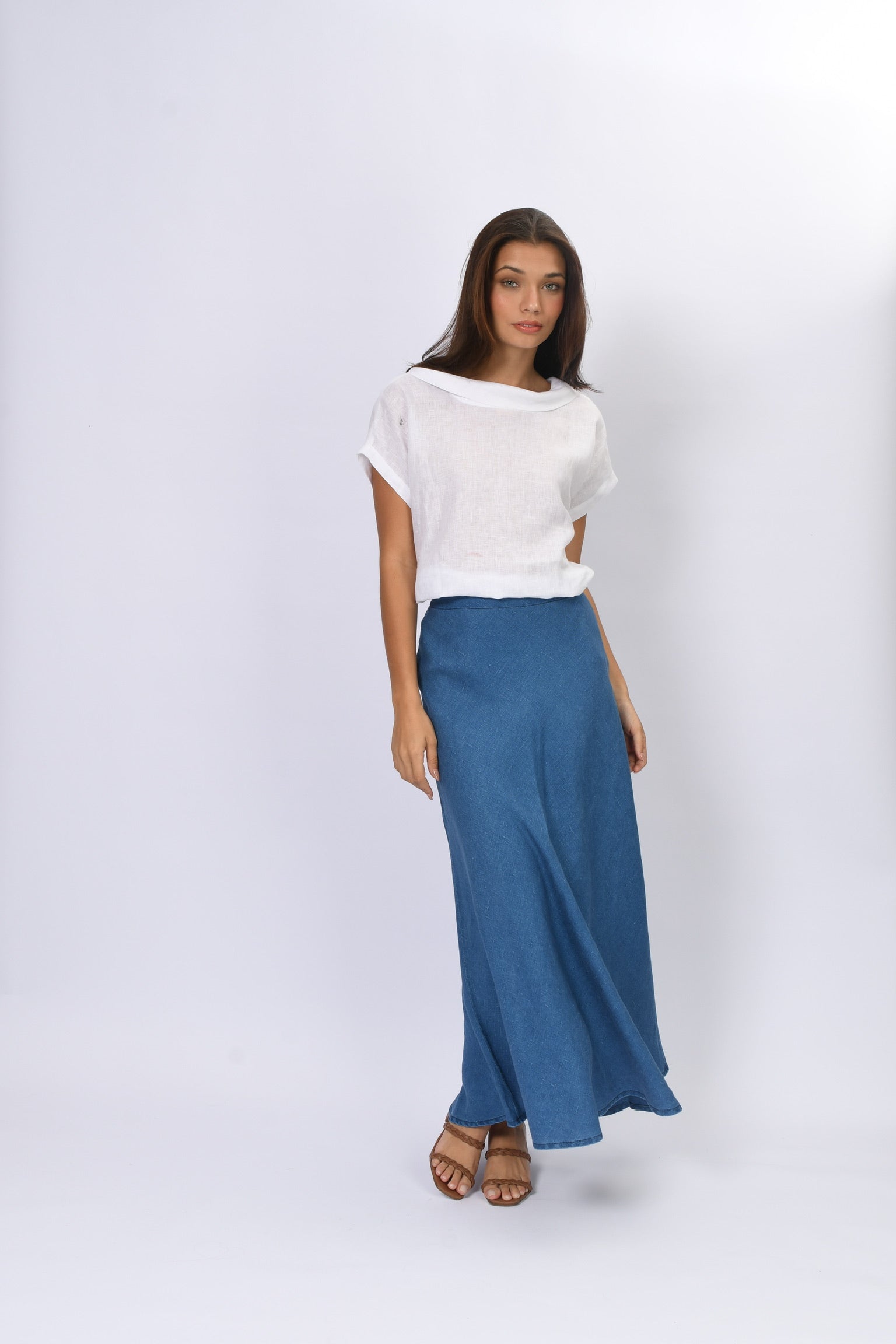 saia_varadero_jeans_e_blusa_tiradentes_branca.5.jpg